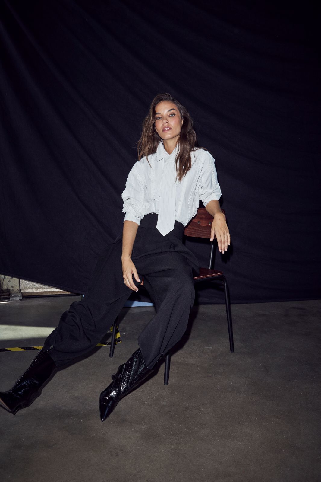 Haute L'Amitié - Inez Pin Frill Tie Shirt Hl10981 - Off-White