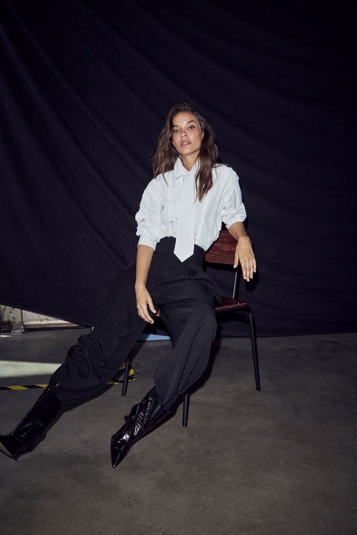 Haute L'Amitié - Inez Pin Frill Tie Shirt Hl10981 - Off-White