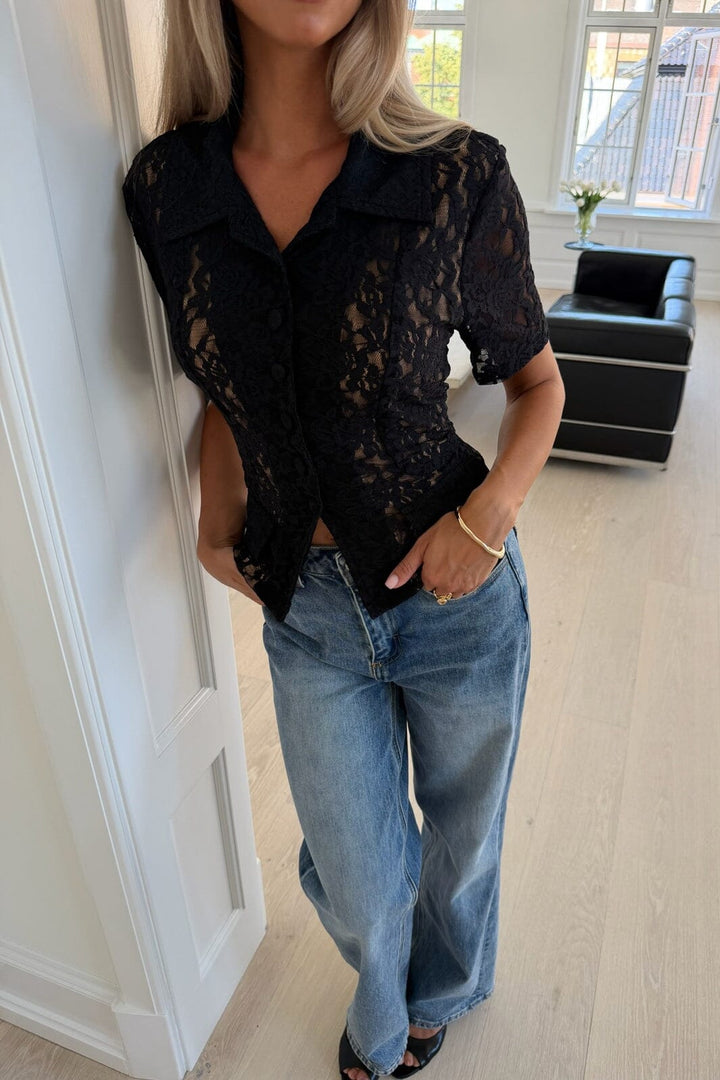 BYIC - Milaic Top A25428 - Black Lace