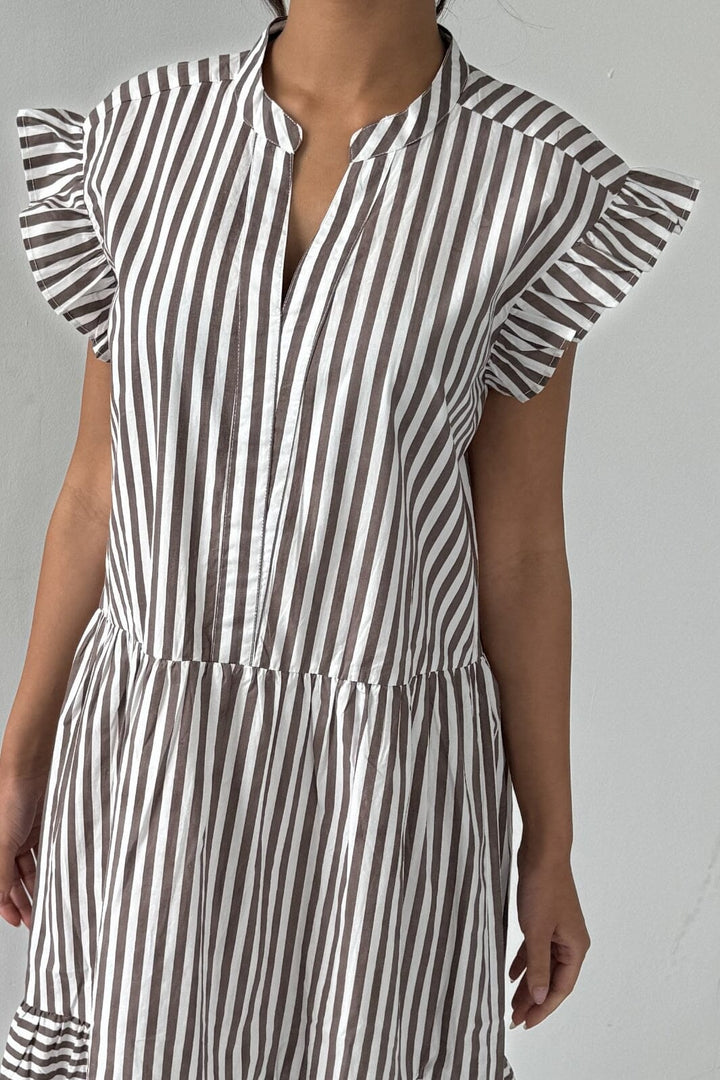 Continue - Bea Brown Dress 14948 - Brown Stripe