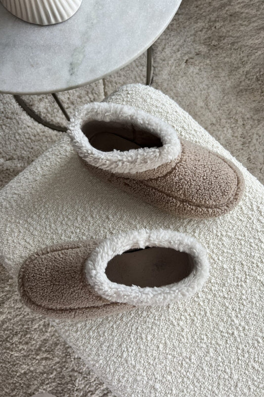 Copenhagen Shoes - Privacy - 0002 Beige Hjemmesko & sutsko 