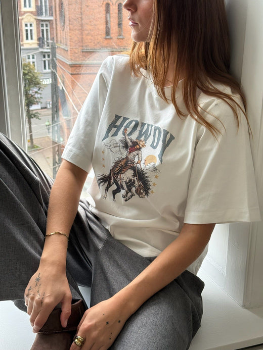 Dear Molly - Howdy T-Shirt Ch170408b - White T-shirts 