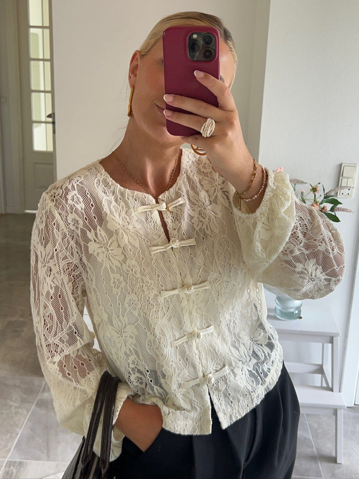 Dear Molly - Lace Blouse Ch171496b - Offwhite Bluser 