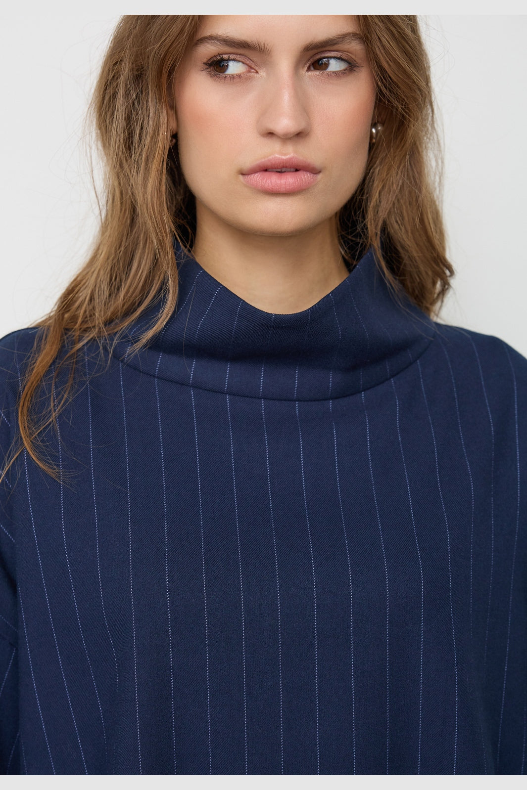 Co´Couture - Gabiecc Pin Funnel Neck Blouse 500465 - 40007 - Navy