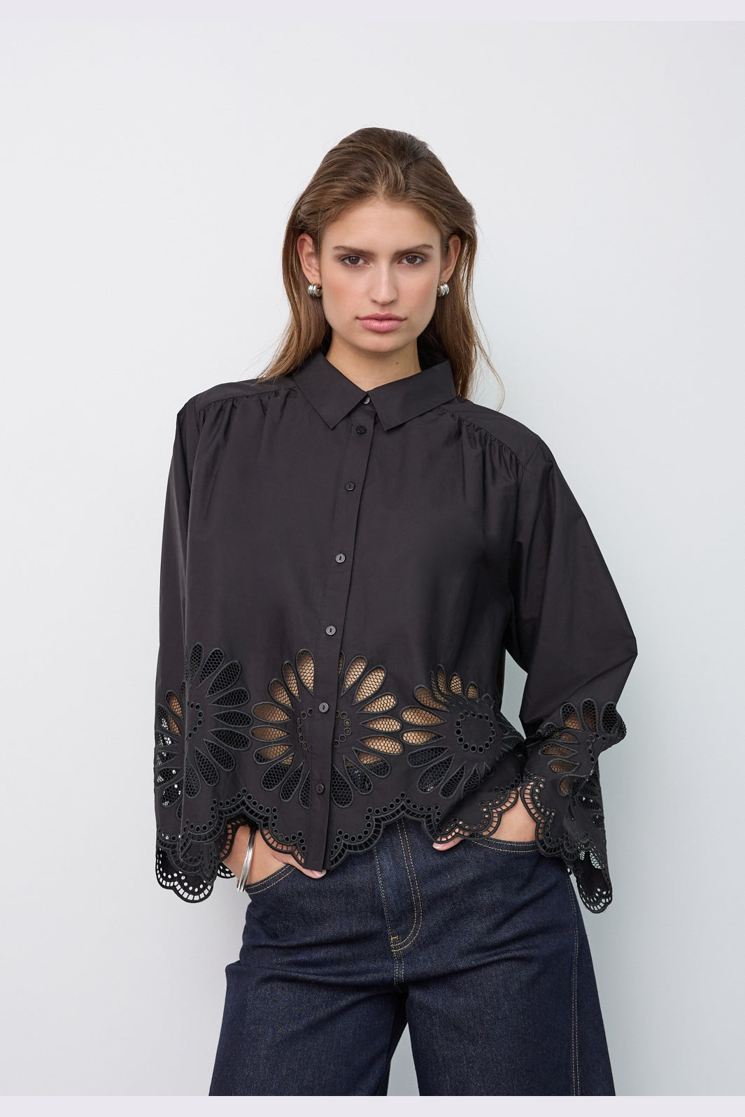 Co´Couture - Melisecc Emb. Ls Shirt 500281 - 65001 - Black