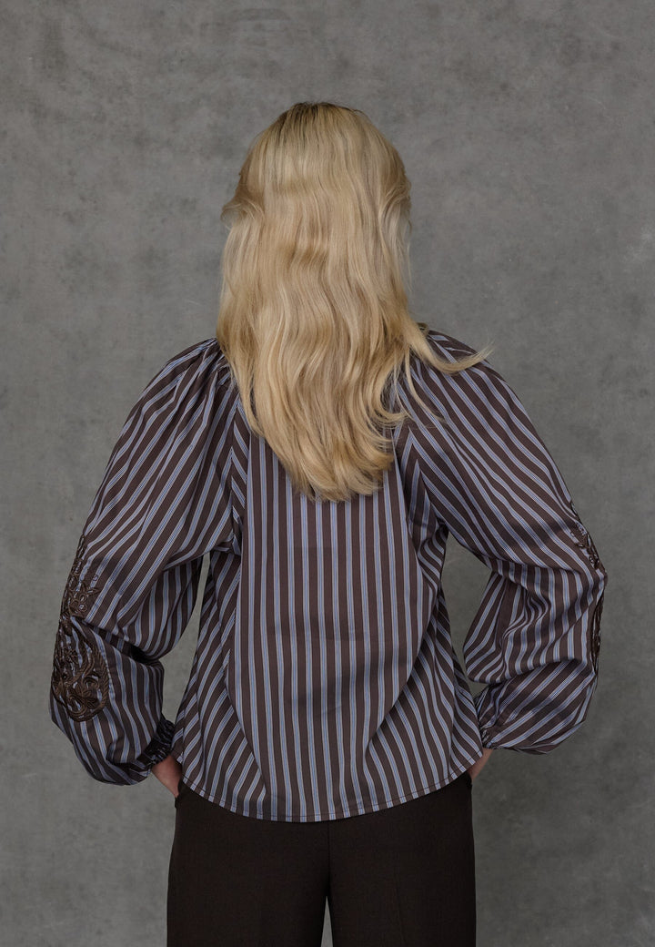 Love & Divine - Love1529-2 20039 - 833 - Brown Stripe Bluser 