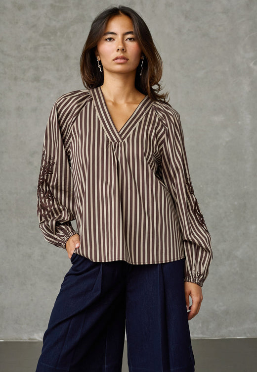 Love & Divine - Love1529-3 20428 - 833 - Brown Stripes Bluser 