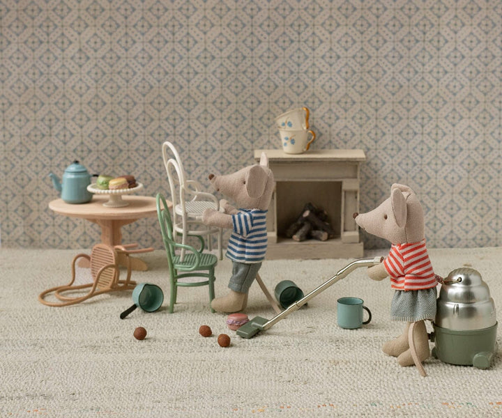 Maileg - Vintagestol, Mus, Mint - Mouse Furniture Legetøj 