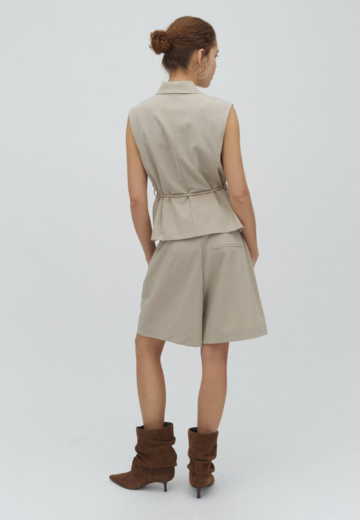 MbyM - Guri-M 57069531 - F03 - Light Sand Shorts 