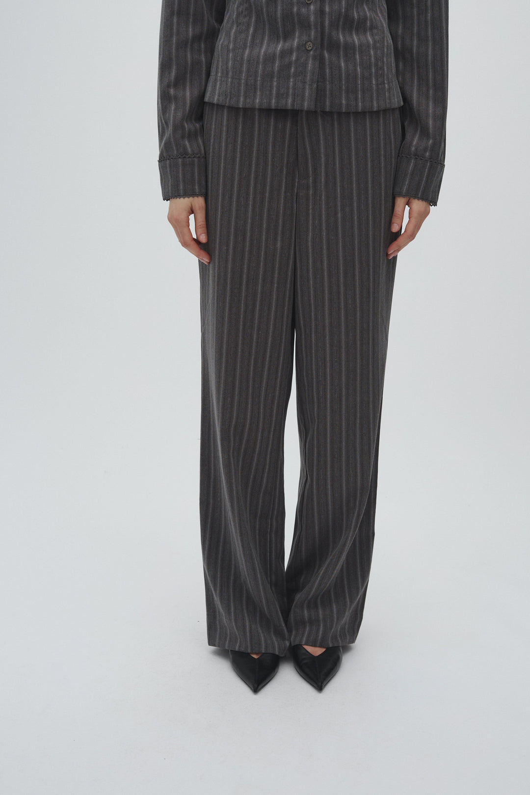 MbyM - Rihnwen Pin-M 65191520 - Y87 - Grey Stripe Bukser 
