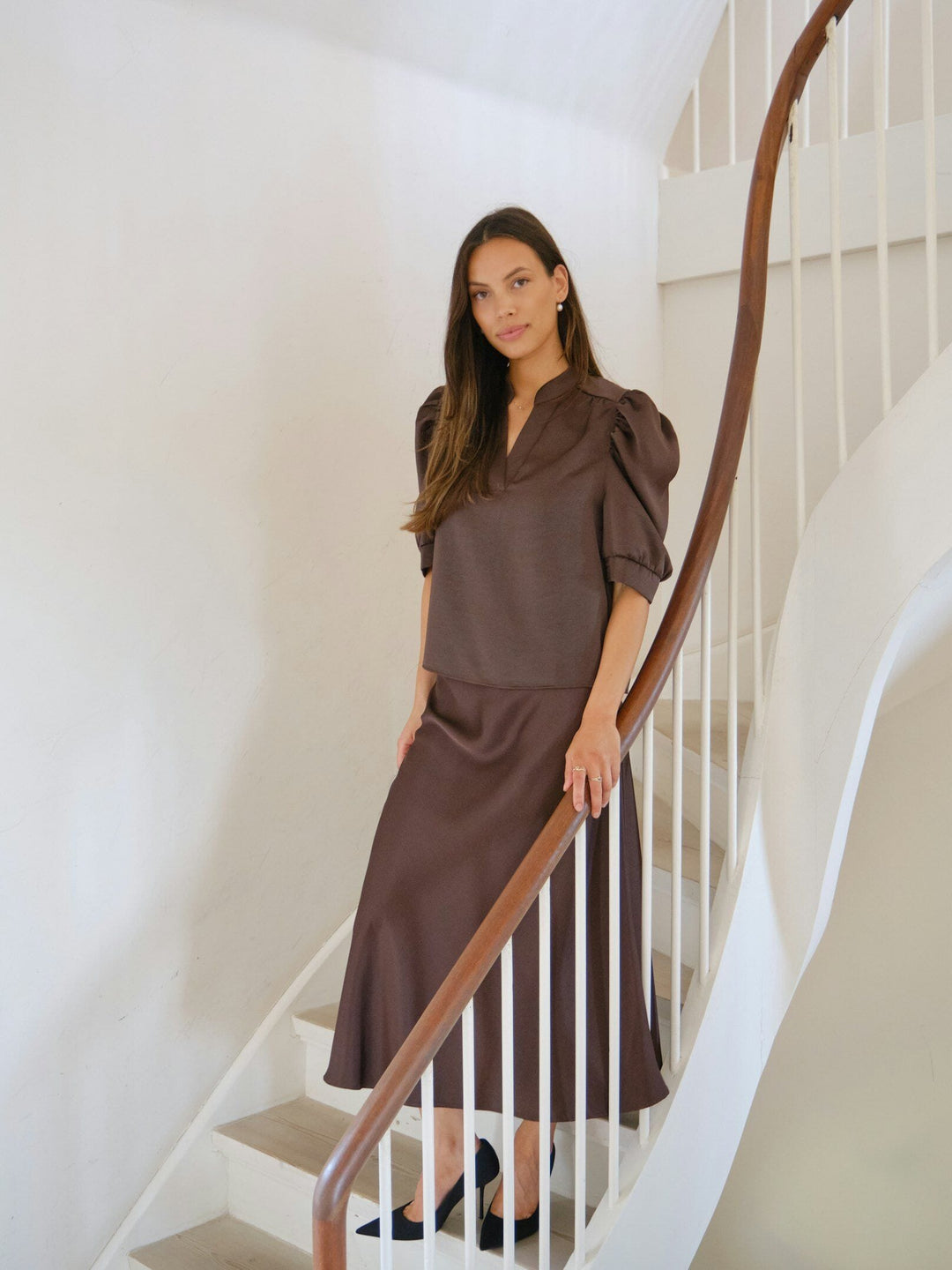 Neo Noir - Roella Heavy Sateen Blouse 162590 - 676 - Dark Brown Bluser 