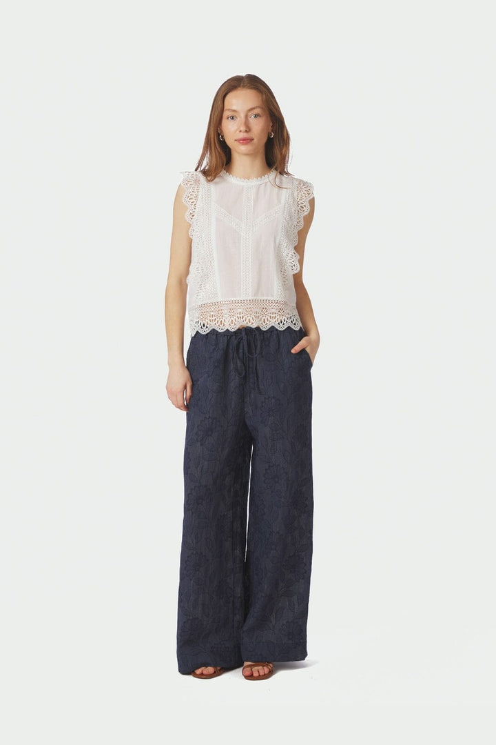 Neo Noir - Samia Lace Top 168999 - 120 - White