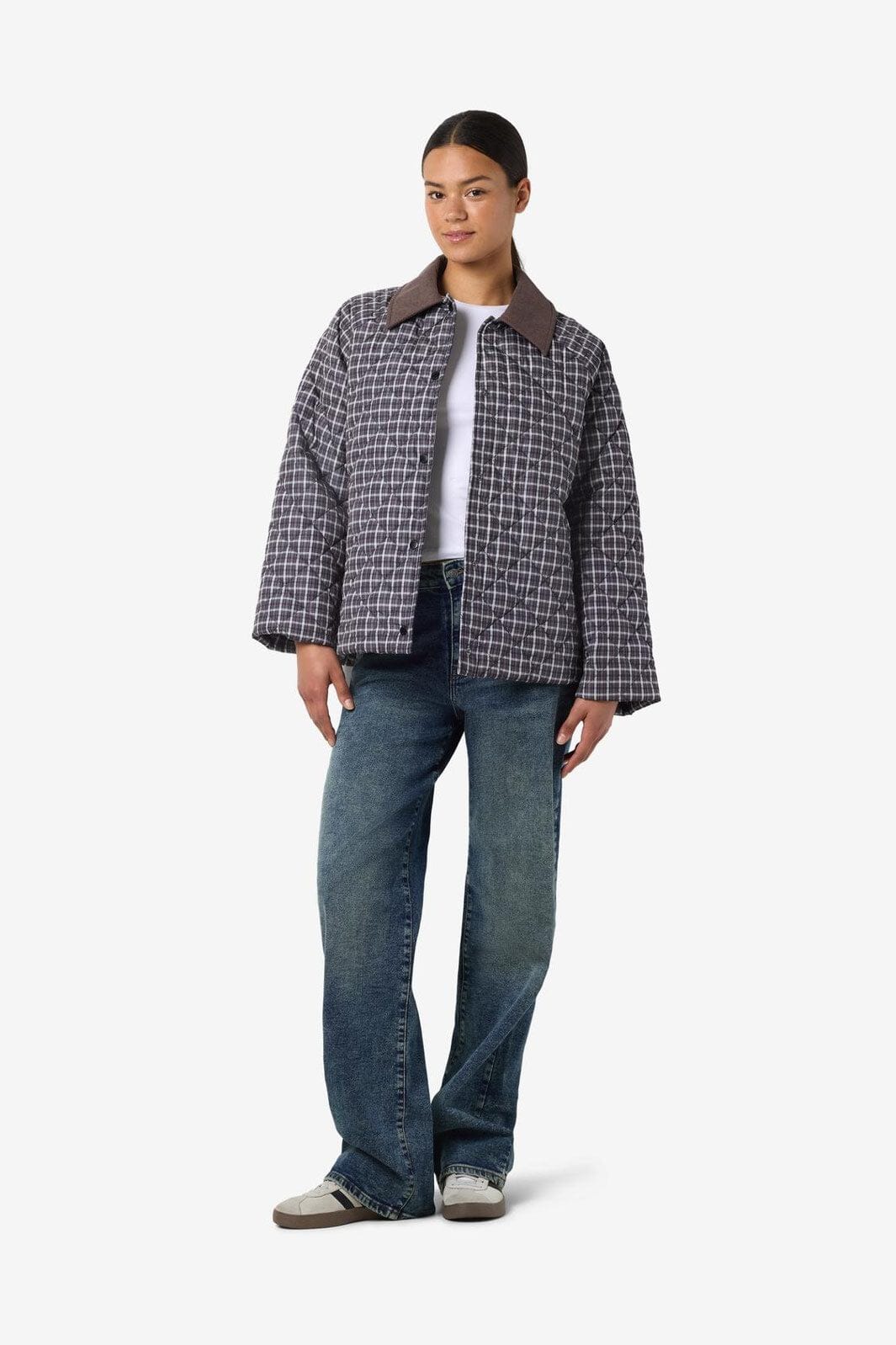 Noisy May - Nmvalley Quilted Jacket Dd Fwd - 4896959 Birch Obsidian