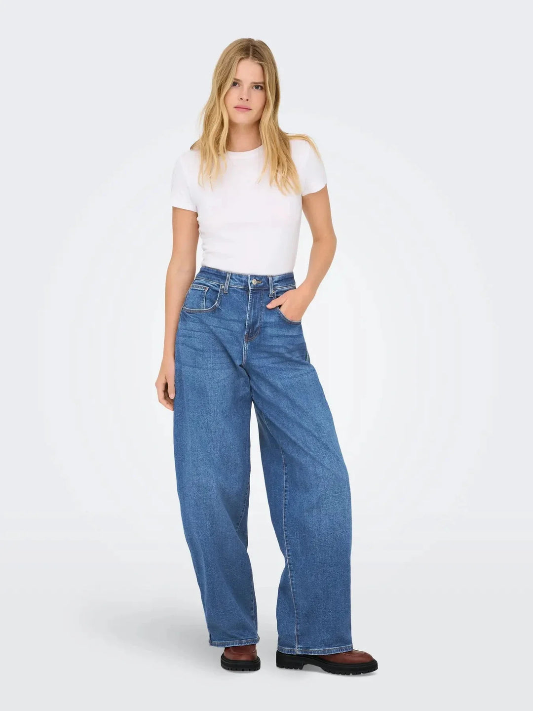 Only - Onltamy Barrel Epp - 4968777 Medium Blue Denim Jeans 