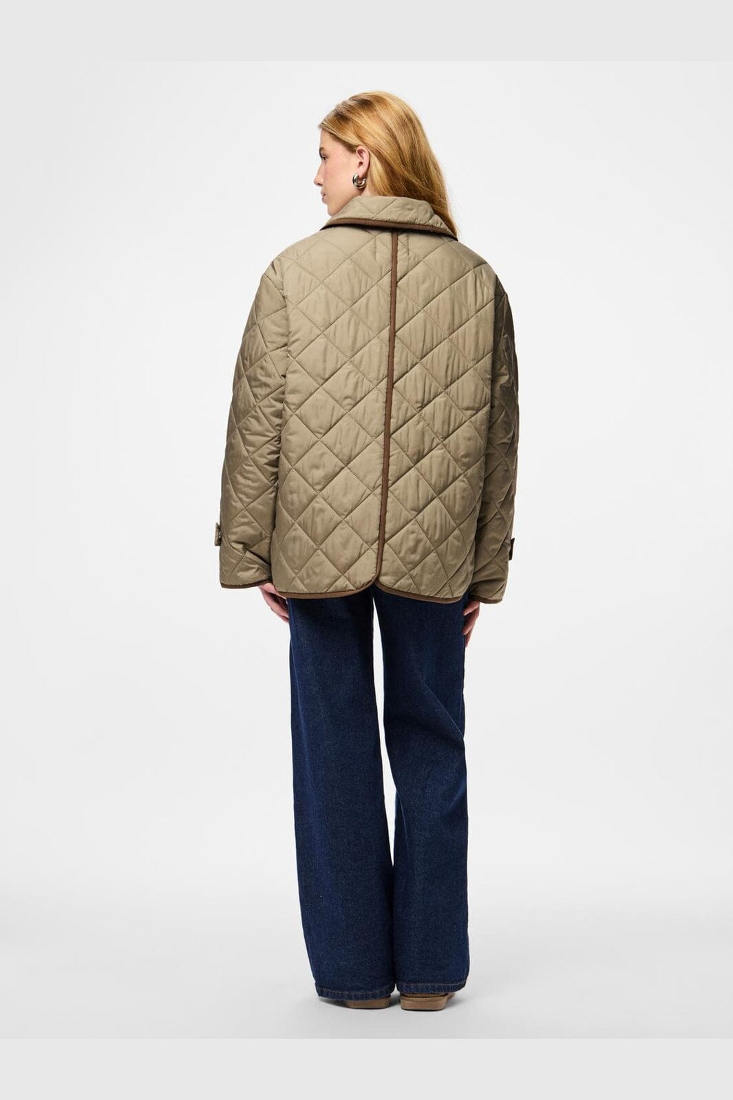 Pieces - Pcemily Short Quilted Jacket - 4911774 Greige Carafe Bindings