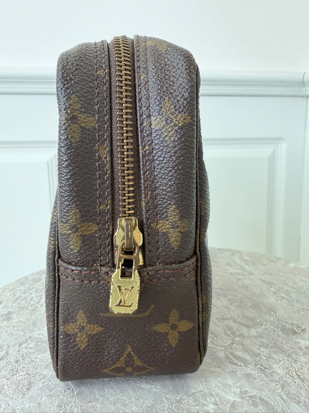 Preloved Vintageline X Molly&My - Louis Vuitton Toilettaske – Monogram Canvas - Monogram Canvas Toilettasker 