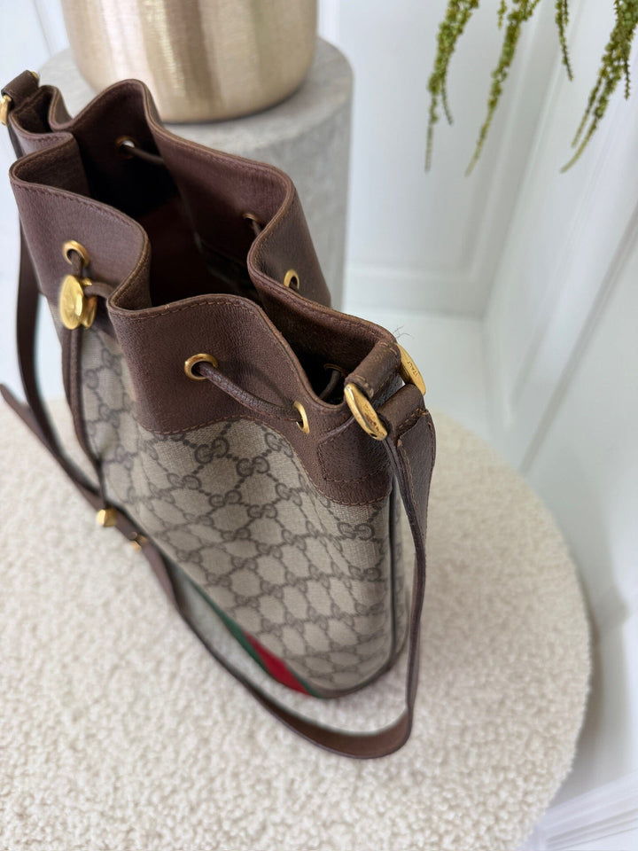 Preloved Vintageline X Molly&My - Vintage Gucci Gg Supreme Bucket Bag 3396 - Web Stripe Tasker 