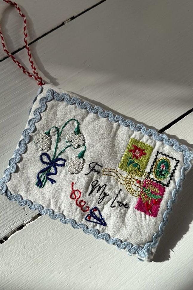 Sissel Edelbo - Christmas Letter Ornament Se 2135 - Off White Julepynt 